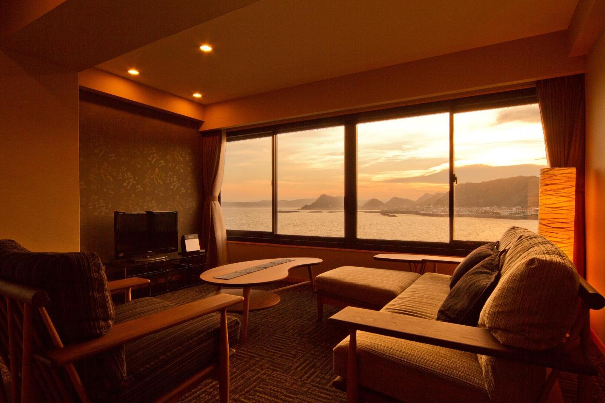 Yado Nakaya Hotel Kamogawa Buitenkant foto